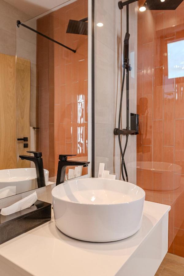 Hotel Branco Timisoara Ngoại thất bức ảnh