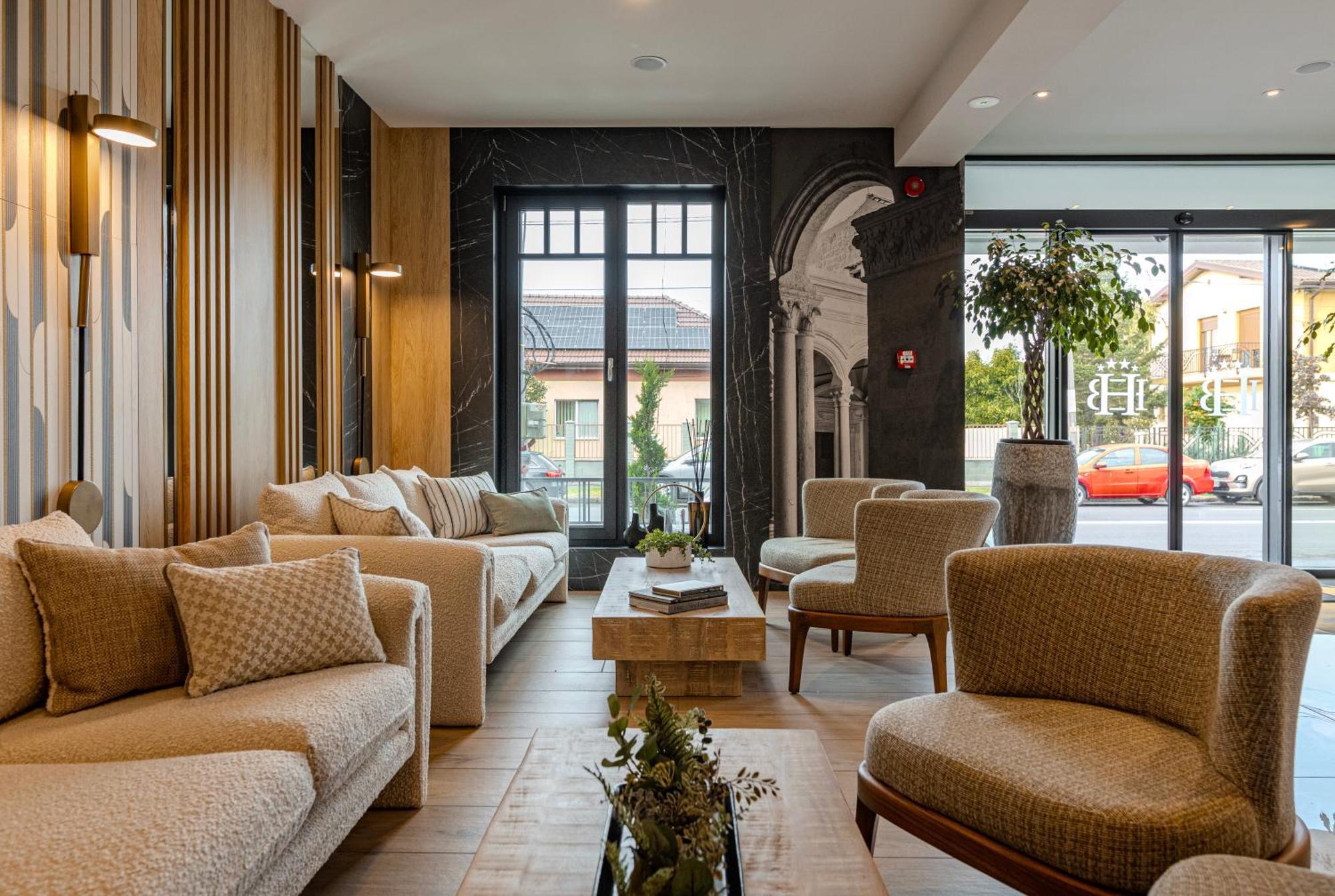 Hotel Branco Timisoara Ngoại thất bức ảnh