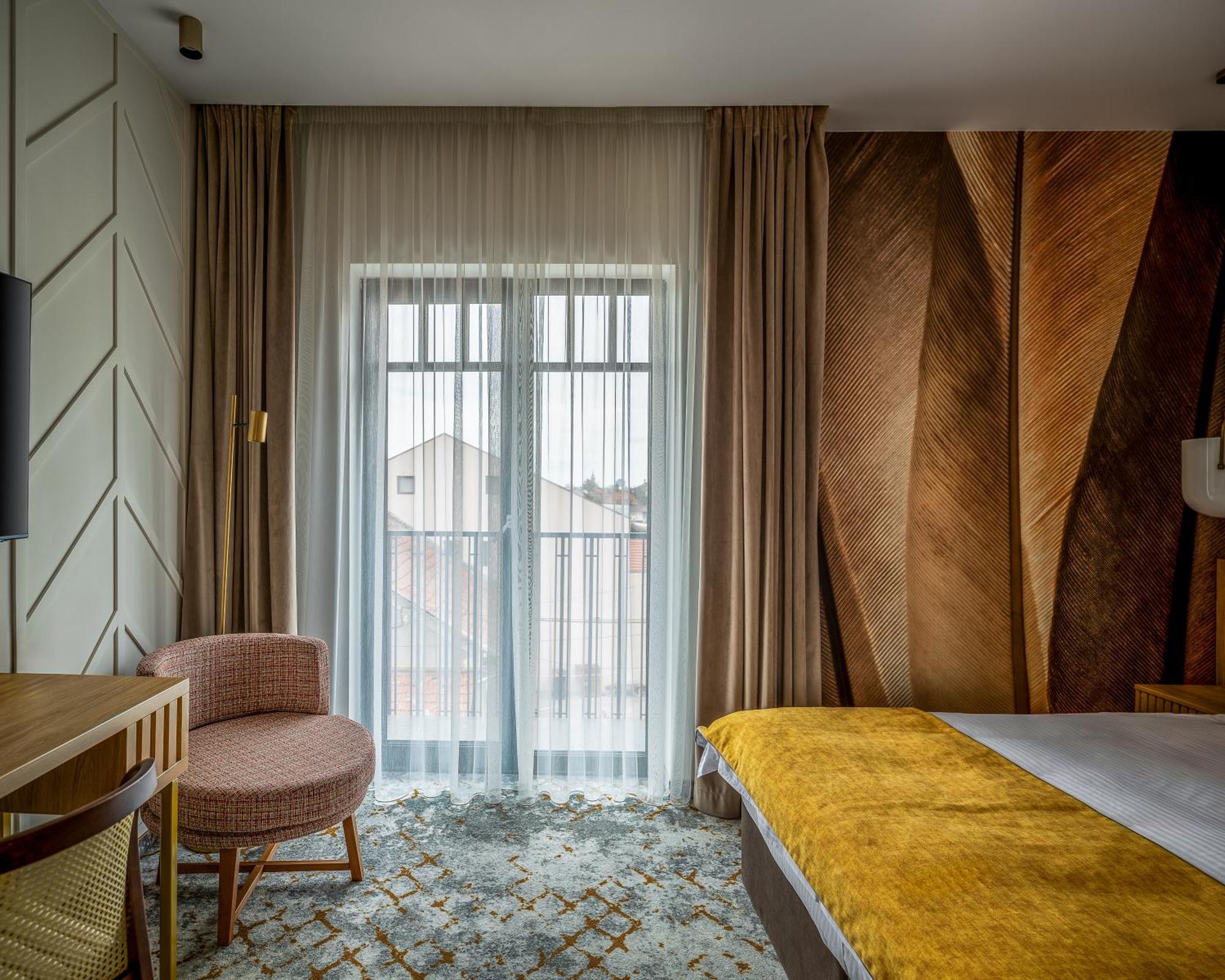 Hotel Branco Timisoara Ngoại thất bức ảnh