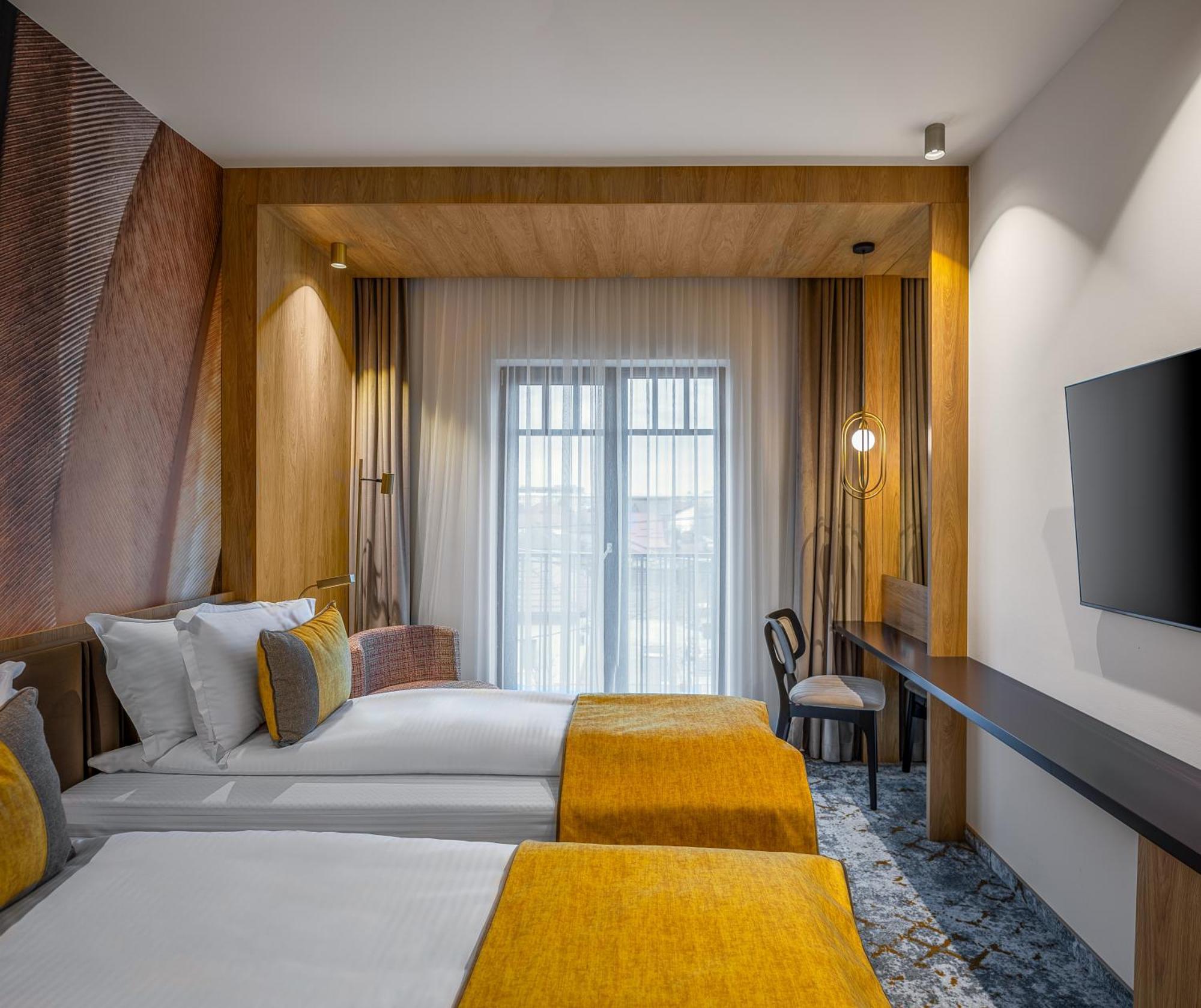 Hotel Branco Timisoara Ngoại thất bức ảnh
