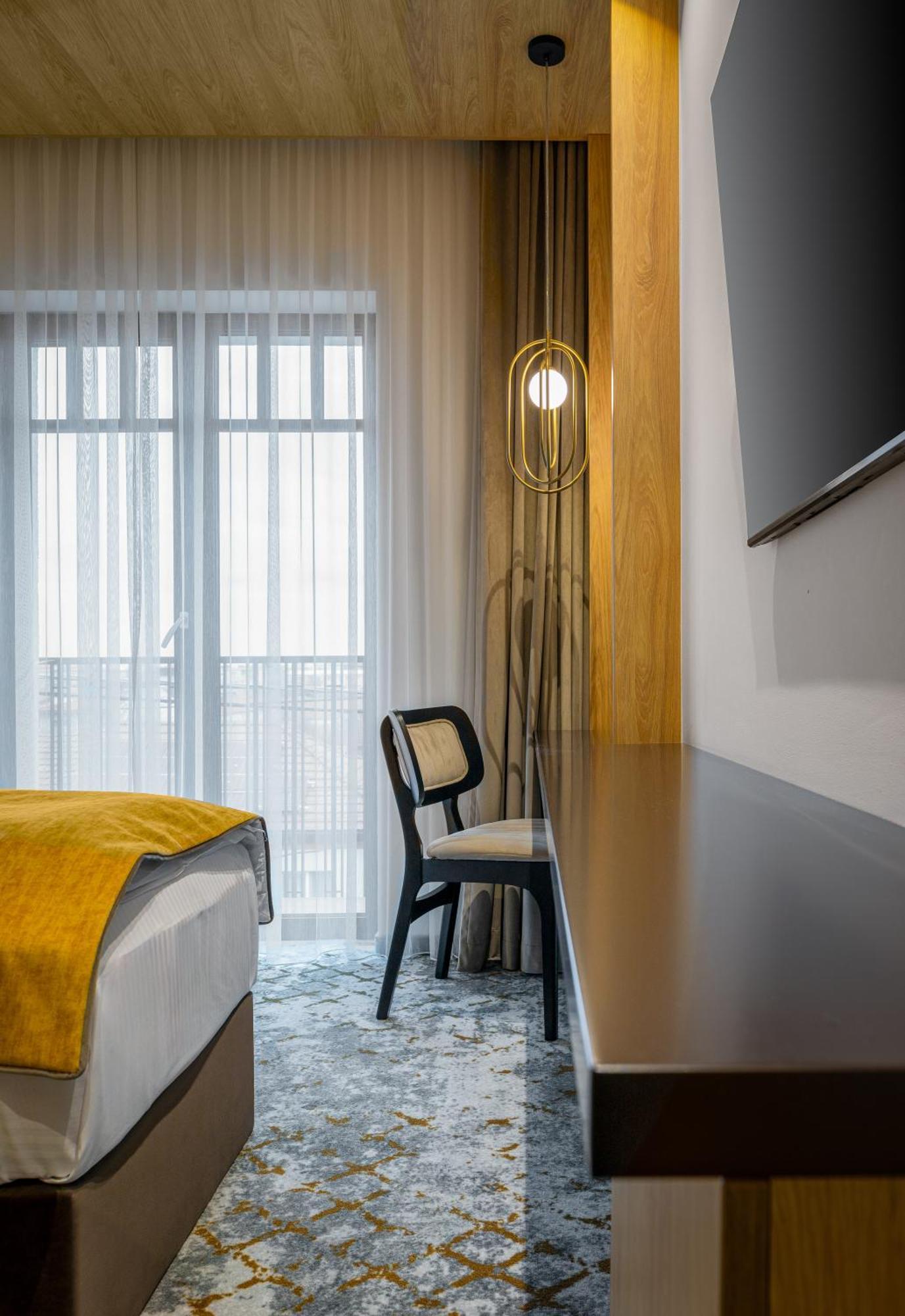 Hotel Branco Timisoara Ngoại thất bức ảnh