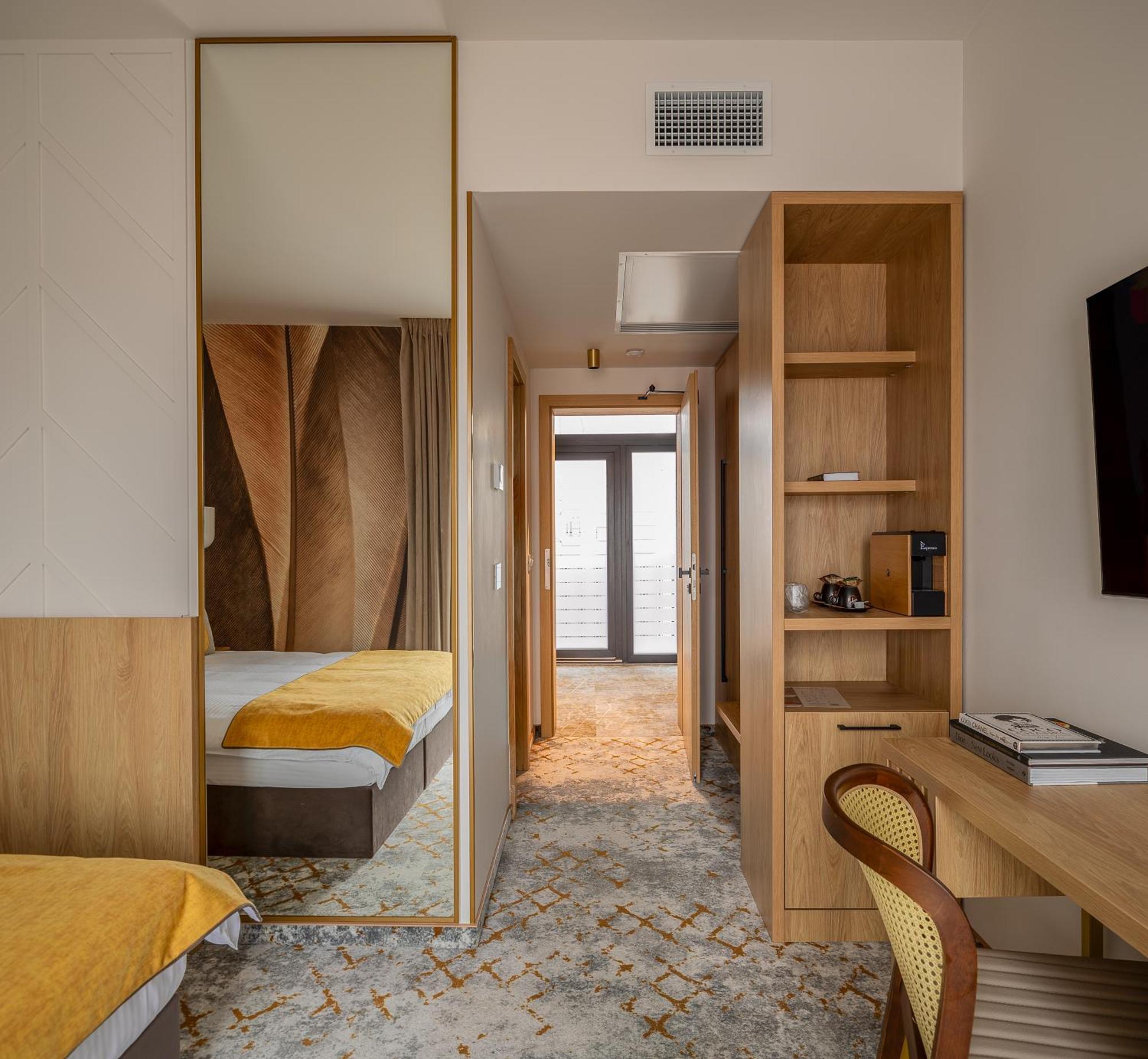 Hotel Branco Timisoara Ngoại thất bức ảnh