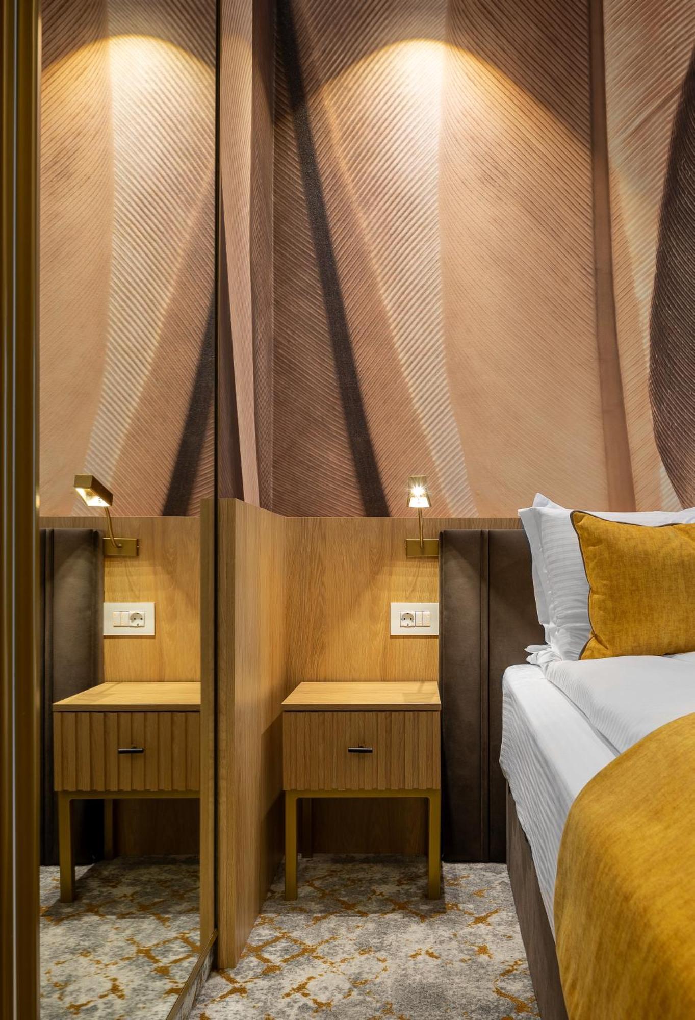 Hotel Branco Timisoara Ngoại thất bức ảnh